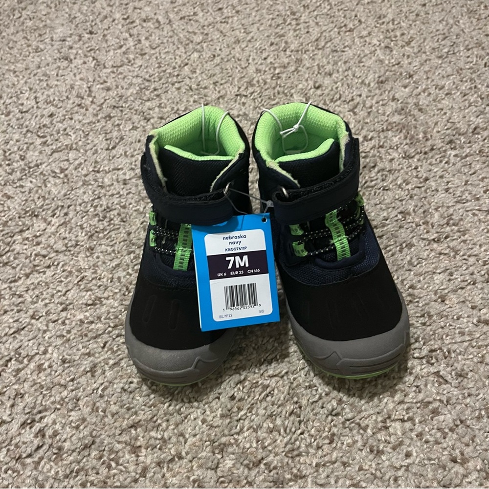 Stride Rite 360 Nebraska Winter Boot- 7M NWT